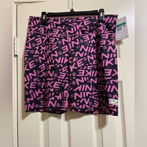 Nike Women’s Pink & Black Biker Shorts